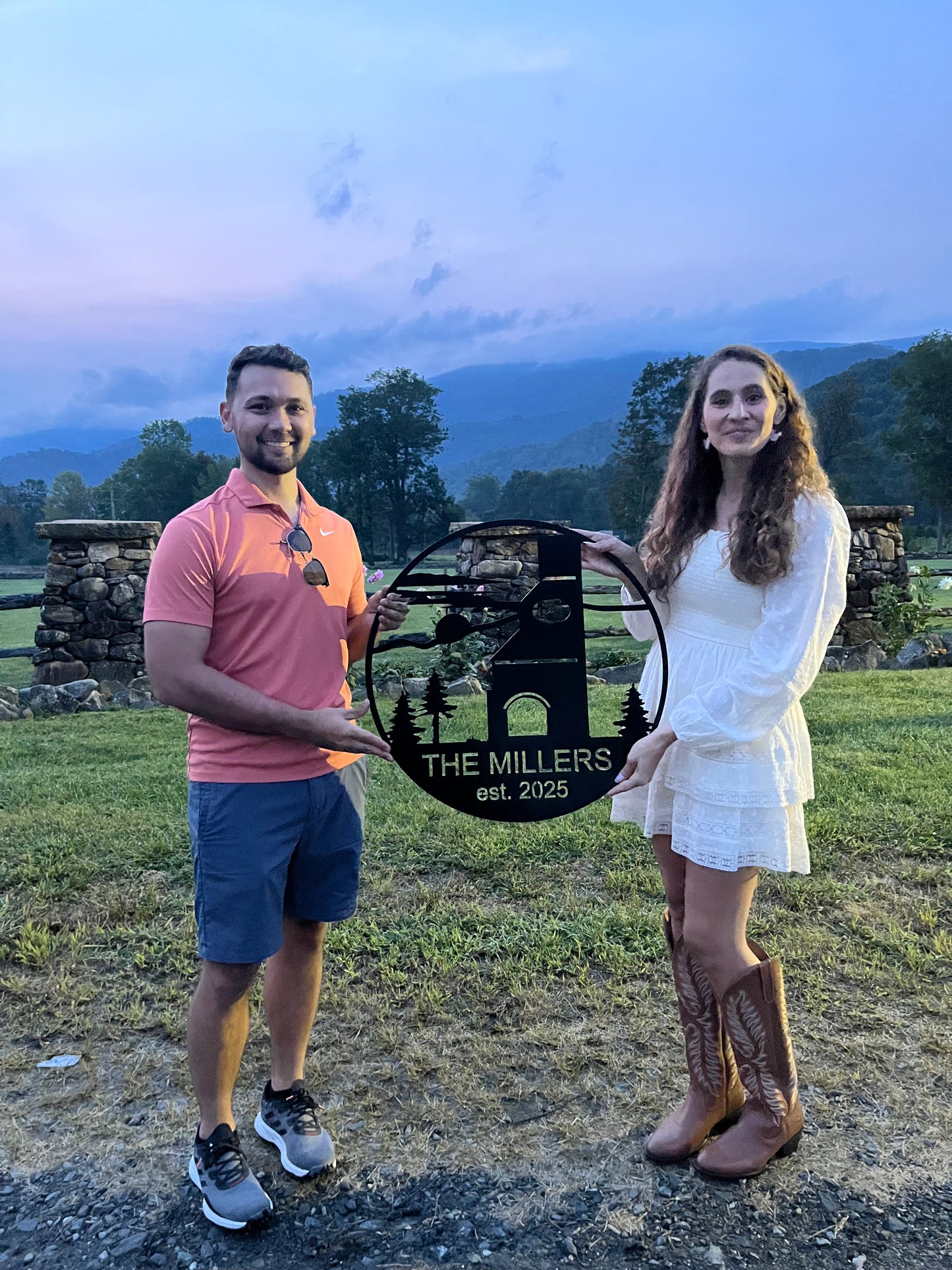 24" Chimney of Lavonia Crest Sign